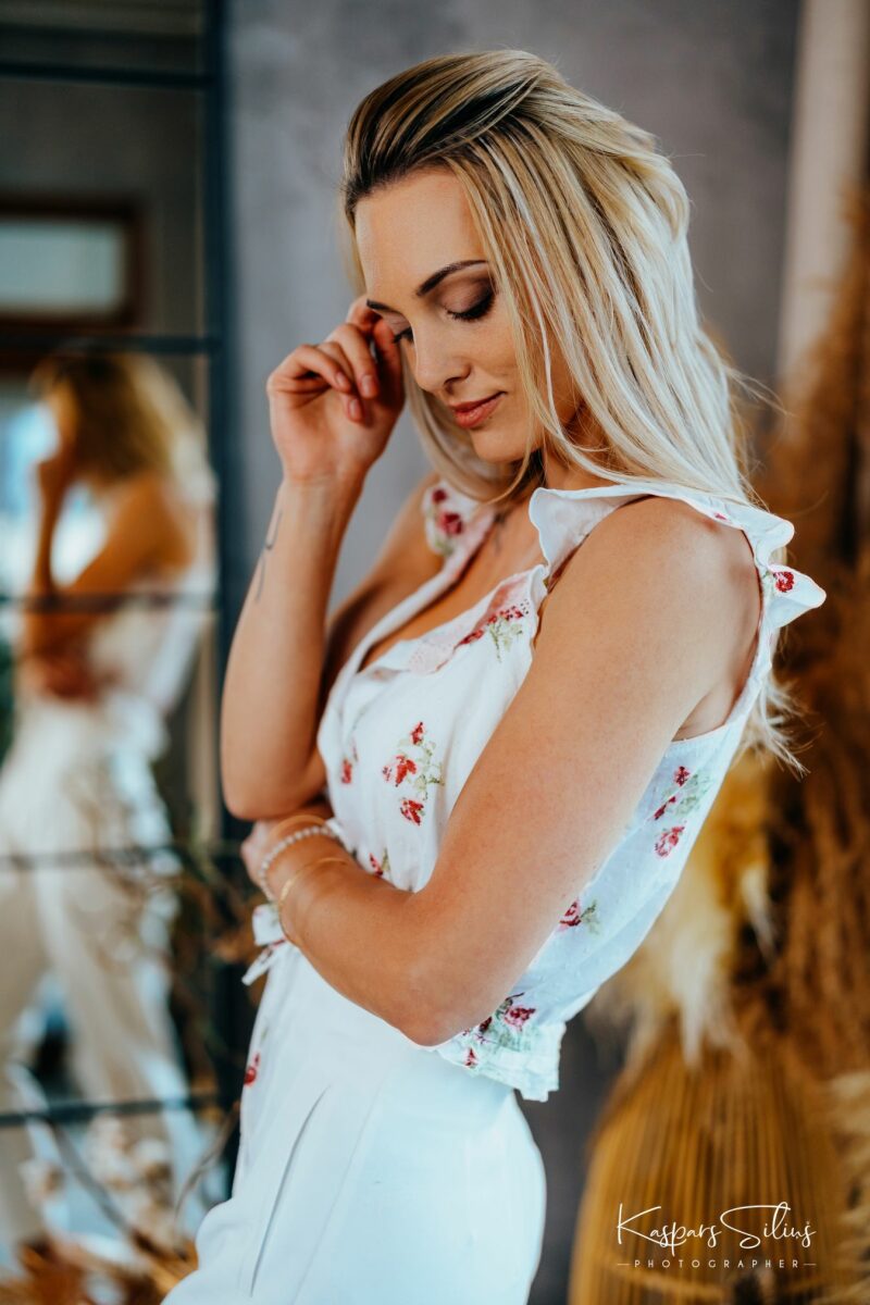 Laura