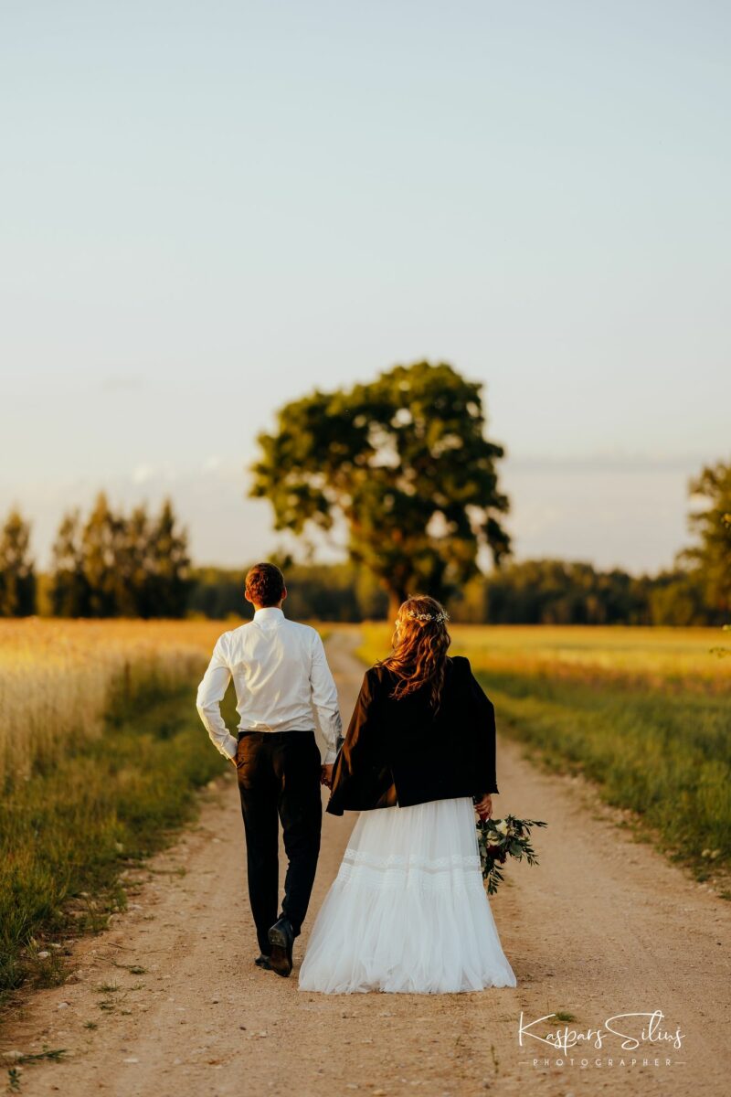 Laura & Edgars