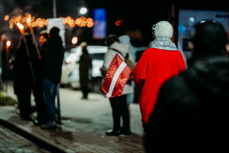 Lāčplēša dienas lāpu gājiens