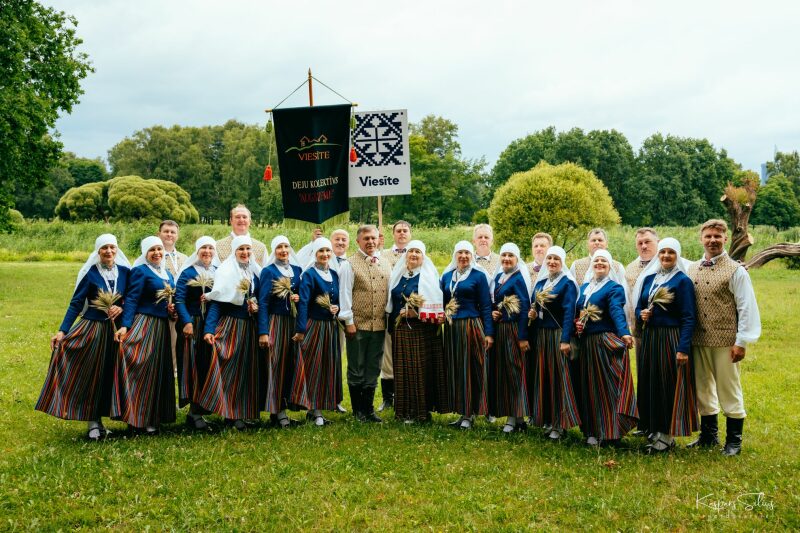 XXVII Vispārējie latviešu Dziesmu un XVII Deju svētki