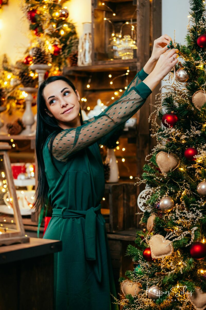 Laura, Dārta un Elvijs