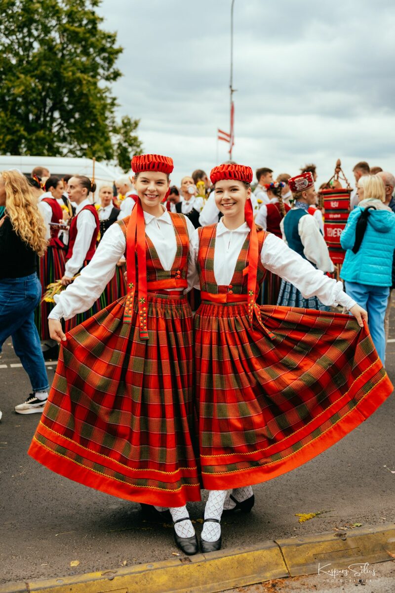 XXVII Vispārējie latviešu Dziesmu un XVII Deju svētki