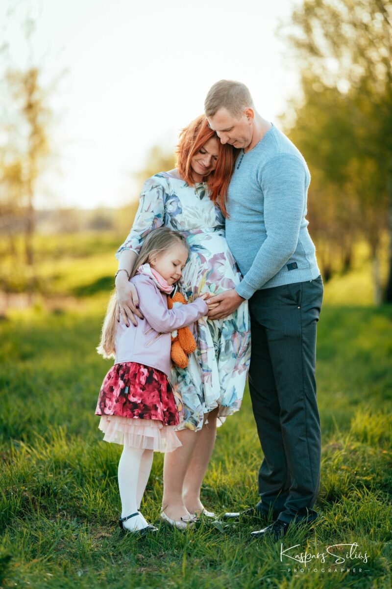 Līva, Mārtiņš, Emīlija + 2