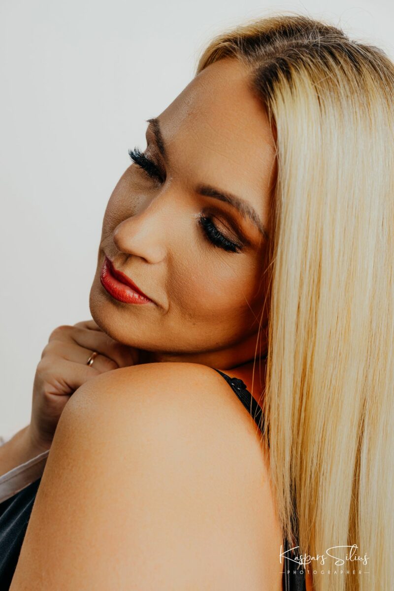 Laura