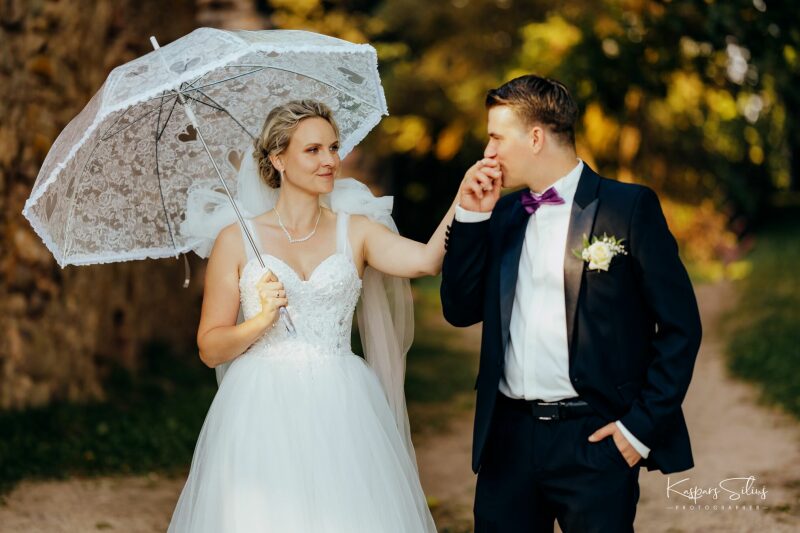 Laura & Juris