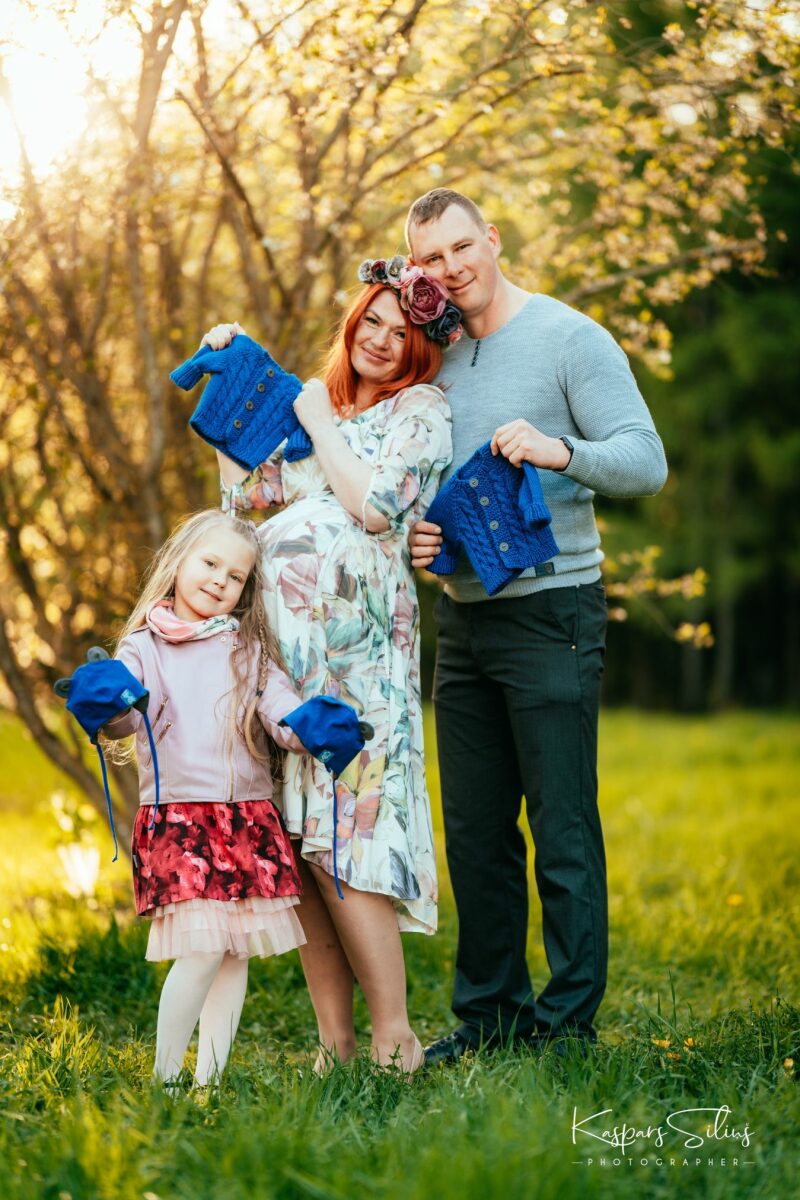 Līva, Mārtiņš, Emīlija + 2