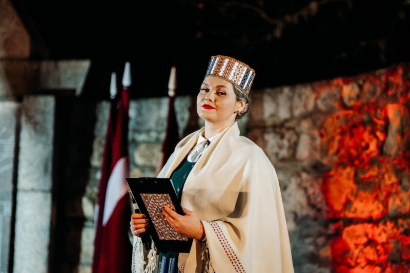 Lāčplēša dienas lāpu gājiens