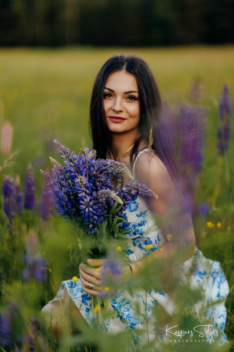 Una