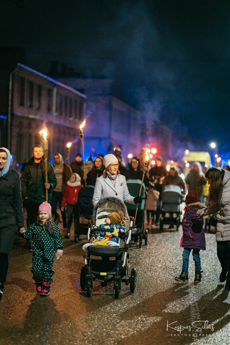 Lāčplēša dienas lāpu gājiens Jēkabpilī