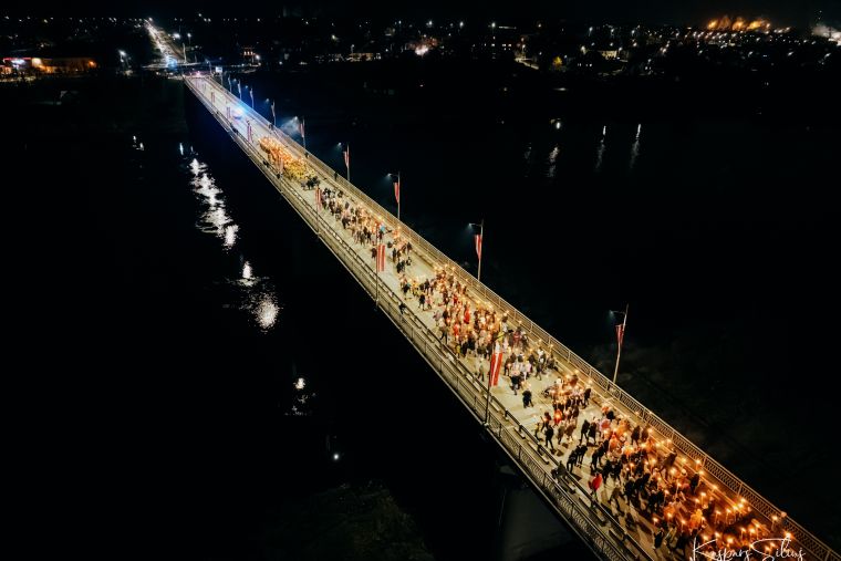 Lāčplēša dienas lāpu gājiens Jēkabpilī