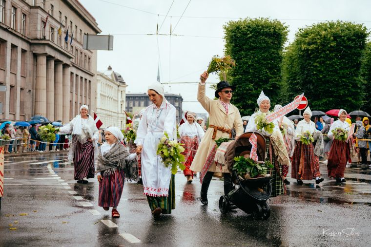 XXVII Vispārējie latviešu Dziesmu un XVII Deju svētki