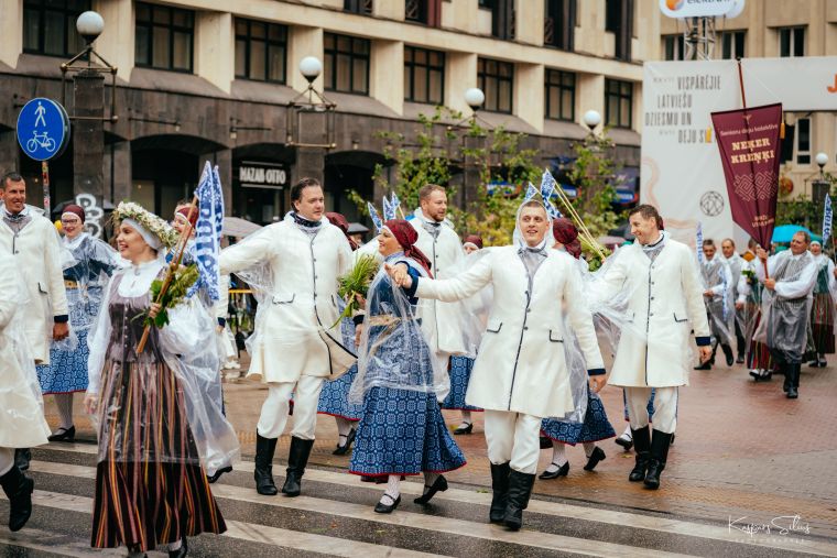 XXVII Vispārējie latviešu Dziesmu un XVII Deju svētki