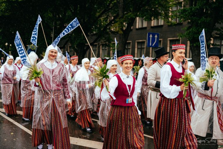 XXVII Vispārējie latviešu Dziesmu un XVII Deju svētki