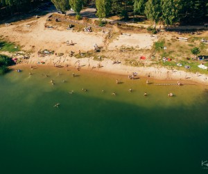 Brīvdienās pa gaisu