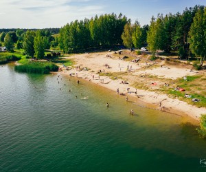 Brīvdienās pa gaisu